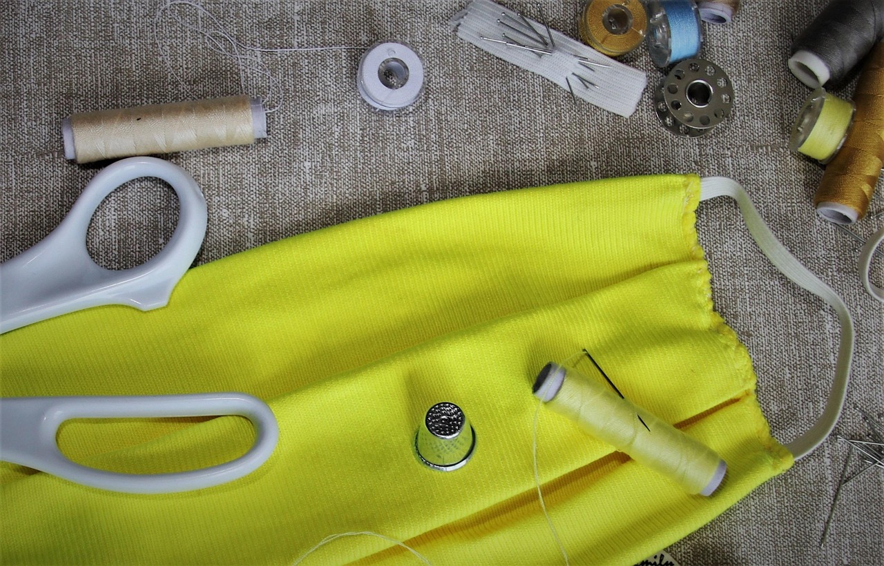 virus, sewing, needle, stitching protective mask, covid-19, threads, fabric thread, textiles, handicraft, model, production, needles, cotton, material, scissors, setting, pattern, protective mask, work instruction, yellow