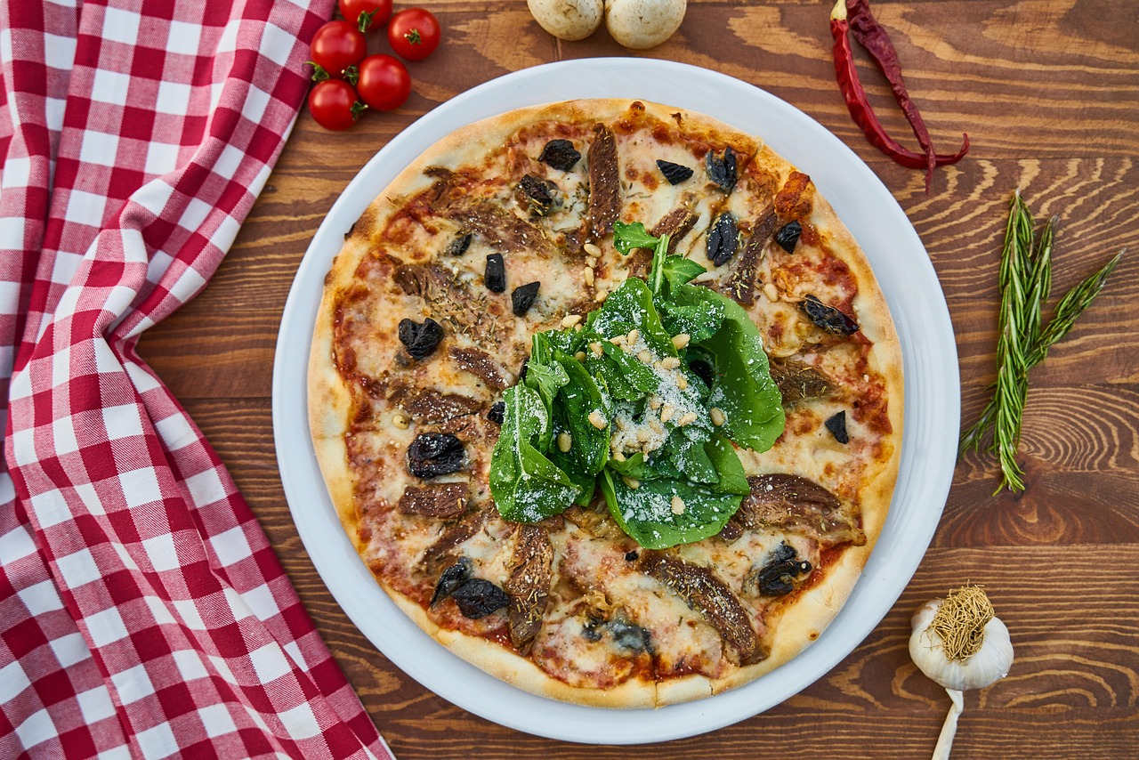 plate, pizza, dish, meal, italian, food, snack, nutrition, delicious, restaurant, fresh, italian food, italian cuisine, flat lay, composition, food photography, pizza, pizza, pizza, pizza, pizza, restaurant